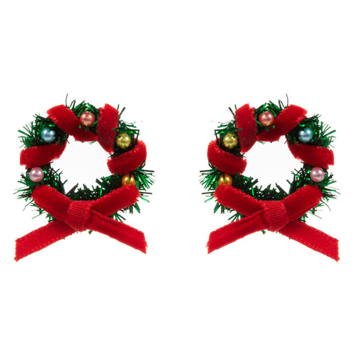 Christmas Wreath Shape w Pearls Post Earrings