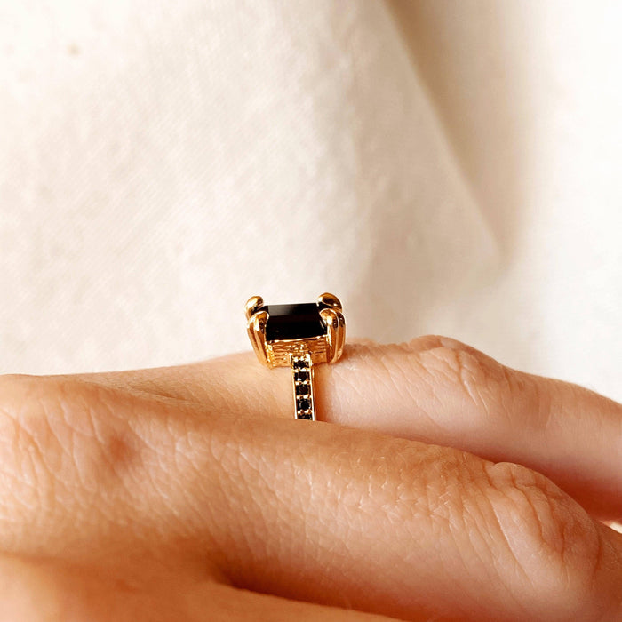 18k Gold Filled Black Solitaire Ring